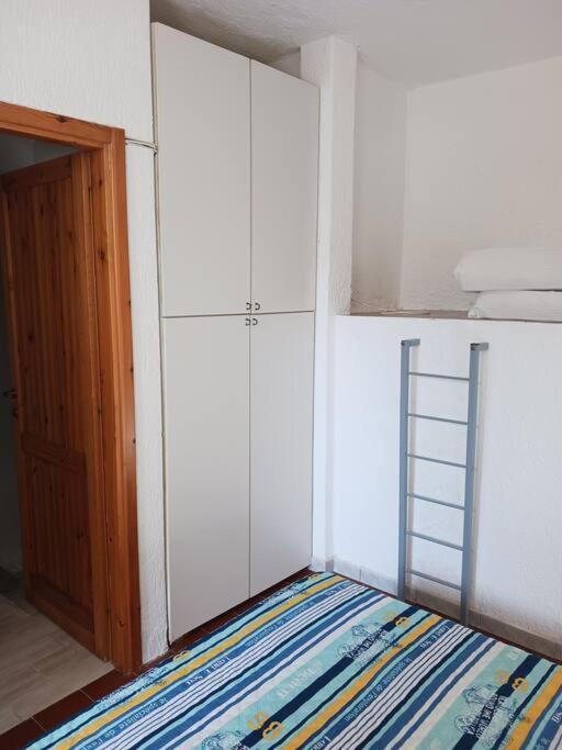 Appartamento A Baia Santa Reparata Exteriör bild